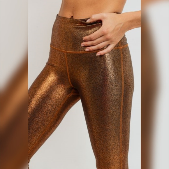Highwaist Foil Scale Print Full Leggings - Gold - Picture 2 of 7